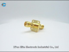 4 Hole Flange Mount SMA RF Connector / RF Antenna Connector Goud geplaatst